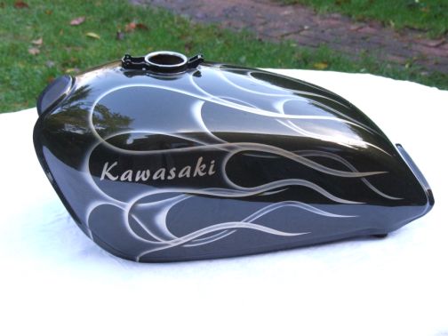 Side view showing airbrushed name