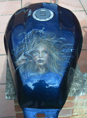The airbrushed Medusa in full gloss