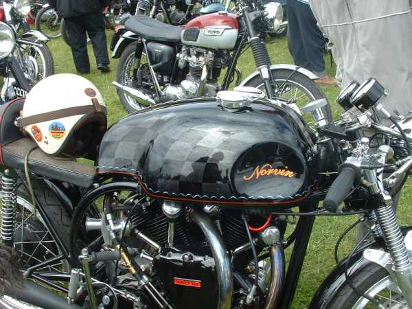 Chequered Tank on Norvin