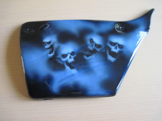 Side panel